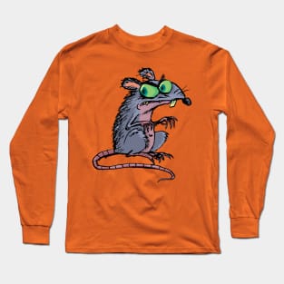 rat looking at us threateningly Long Sleeve T-Shirt